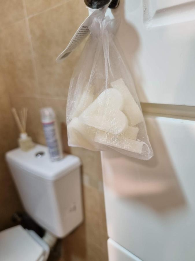 Moderno Departamento céntrico a tres cuadras de la peatonal y una del Hospital de niños Paraná Esterno foto